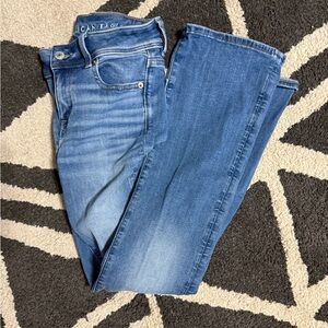 Woman kick boot jeans 00